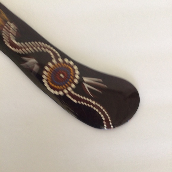 AUSTRALIAN WOODEN BOOMERANG - Picture 6 of 9